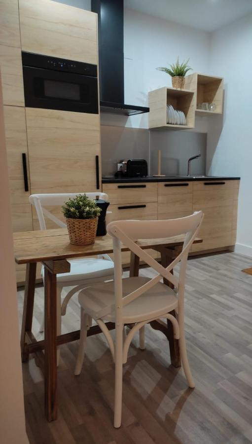Vft Puerta De Cordoba Apartment Baeza Luaran gambar